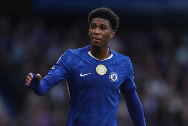 Sky Sports: Crystal Palace má záujem získať obrancu Chelsea Sky Sports: Crystal Palace má záujem získať obrancu Chelsea