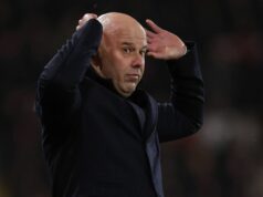 Slot a Alisson sa hnevajú, pretože Liverpool pripúšťa po čiastočnom odložení | Futbal | Šport Slot a Alisson sa hnevajú, pretože Liverpool pripúšťa po čiastočnom odložení | Futbal | Šport