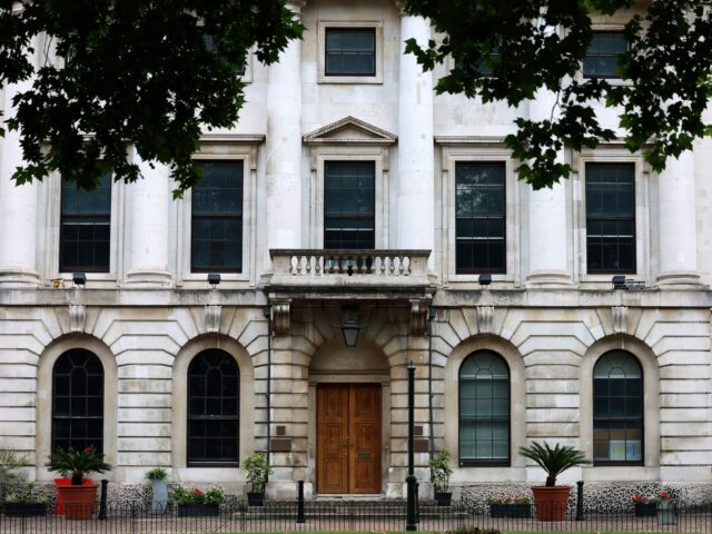 Spojené kráľovstvo schválilo čínske veľvyslanectvo v Londýne napriek obavám o bezpečnosť a protestom | Stavebné novinky
