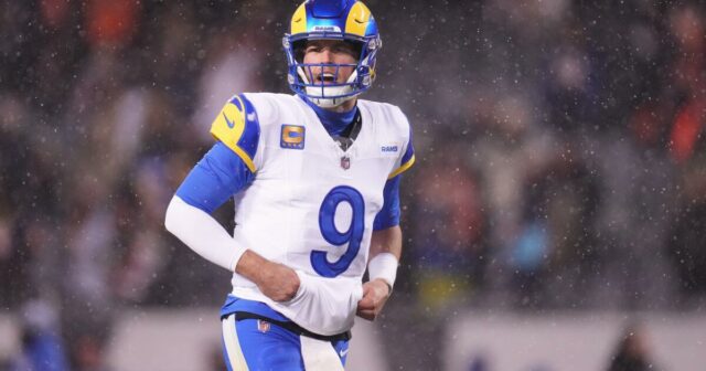 Spoluhráči z baranov vedia, že Matthew Stafford bude pokojný uprostred hluku v Seattli
