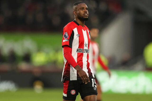 Správa: Tri kluby bojujú o získanie stredopoliara Brentfordu
