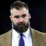 Správy NFL: Jason Kelce hovorí, že hráči Eagles zdieľajú vinu za ofenzívne problémy