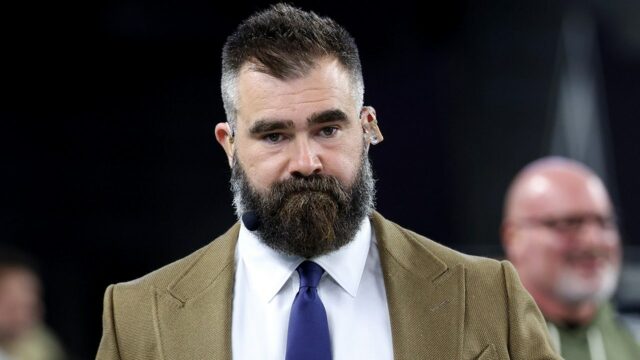 Správy NFL: Jason Kelce hovorí, že hráči Eagles zdieľajú vinu Správy NFL: Jason Kelce hovorí, že hráči Eagles zdieľajú vinu za ofenzívne problémy