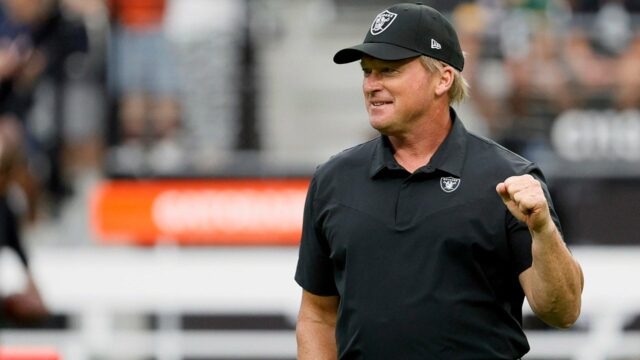 Správy NFL: Jon Gruden údajne odmietol ponuku stať sa trénerom Správy NFL: Jon Gruden údajne odmietol ponuku stať sa trénerom Jets