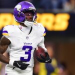 Správy NFL: Jordan Addison z Vikingov zatknutý na Floride