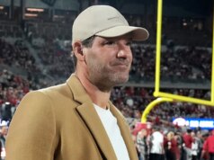 Správy NFL: Tony Romo odhaľuje, že mal počas vysielania chorobu, keďže kritika stúpala Správy NFL: Tony Romo odhaľuje, že mal počas vysielania chorobu, keďže kritika stúpala