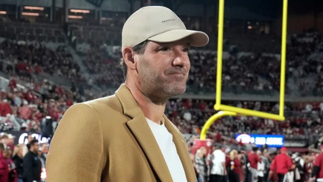 Správy NFL: Tony Romo odhaľuje, že mal počas vysielania chorobu, Správy NFL: Tony Romo odhaľuje, že mal počas vysielania chorobu, keďže kritika stúpala