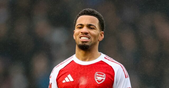 Ethan Nwaneri zostane v Arsenale do konca sezóny
