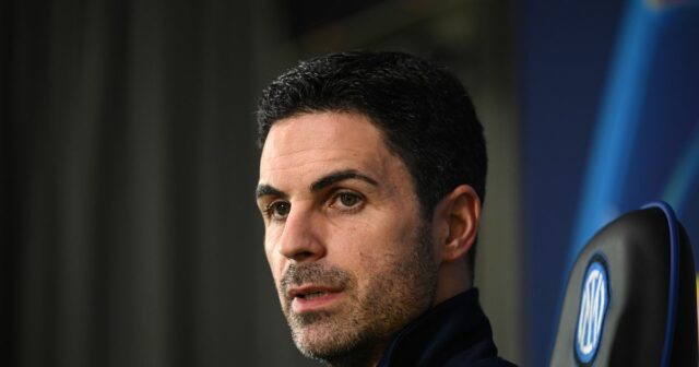 Tréner Arsenalu Mikel Arteta 