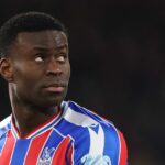 Mikel Arteta gestikuluje