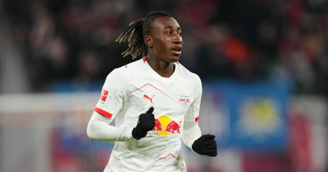 Správy o prestupe Arsenalu: Yan Diomande 'monitorovaný' s cenou odhalenou Cieľ Arsenalu Yan Diomande v akcii za RB Leipzig