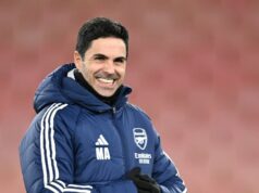 Správy o prestupe Arsenalu: „Preskúmané“ vyhlásenie o podpise 87 miliónov £, keďže Mikel Arteta dostáva okamžitú podporu Arsenal je naďalej spájaný s prestupom Juliana Alvareza