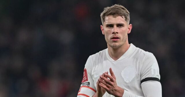 Liverpool sa údajne zaujíma o Mickyho van de Vena.