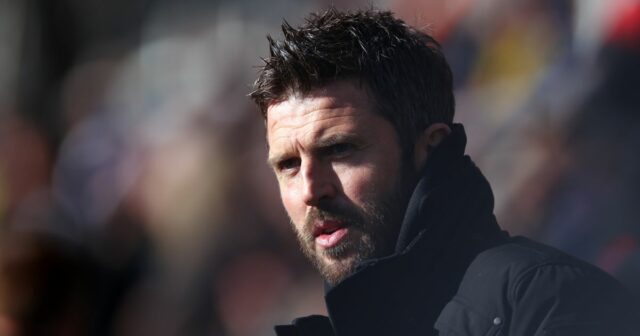 Michael Carrick počas zápasu Sky Bet Championship medzi Luton Town FC a Middlesbrough FC. 