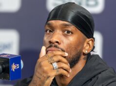 Správy z Arsenalu: Ivan Toney bol ohromený, keď cieľ prestupu Gunners dosiahol prelomenie zmluvy Ivan Toney z Al Ahli hovorí s médiami počas predzápasovej tlačovej konferencie saudského finále Superpohára v JW Marriott