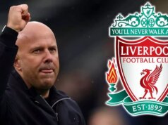 Správy z Liverpoolu: Arne Slot ‚pripravuje‘ prestup pre hviezdu Fulhamu ako dvojitú dohodu Manažér / hlavný tréner Liverpoolu Arne Slot reaguje počas zápasu Premier League medzi Bournemouthom a Liverpoolom