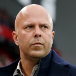 Tréner Liverpoolu Arne Slot má na mysli prestupy