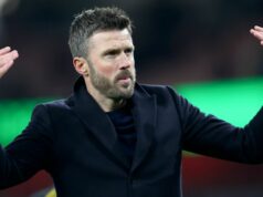 Správy z Man Utd: Michael Carrick sleduje brazílskeho útočníka vo výške 43 miliónov libier ako o prestupovom „únose“. Michael Carrick už priniesol dobré časy do Manchestru United