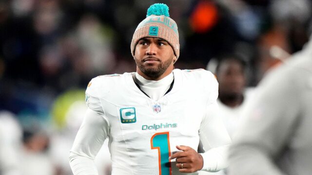 Správy z NFL: Tua Tagovailoa je po benchingu otvorený pre nový začiatok mimo Dolphins
