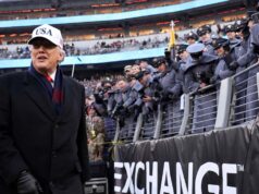 Správy z univerzitného futbalu: Trump sa zúčastní majstrovského zápasu Indiana-Miami Správy z univerzitného futbalu: Trump sa zúčastní majstrovského zápasu Indiana-Miami