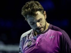 Stan Wawrinka zadržiava slzy, keď sa naposledy prihovára fanúšikom na Australian Open Download app from appStore