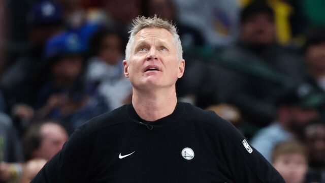 Steve Kerr sa otvára na ICE po zápasoch back-to-back v Steve Kerr sa otvára na ICE po zápasoch back-to-back v Minnesote