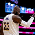 Stĺpec: Chceli by ste radšej LeBrona Jamesa alebo Austina Reavesa? Väčšina fanúšikov by brala Reavesa