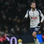 Stredopoliar Tottenhamu Bentancur má pre Uruguaj pred majstrovstvami sveta po operácii podkolennej šľachy