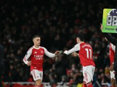 Štyri zmeny Arsenalu Mikel Arteta môže považovať za jasnú realitu titulu pre Nottingham Forest Leandro Trossard a Gabriel Martinelli