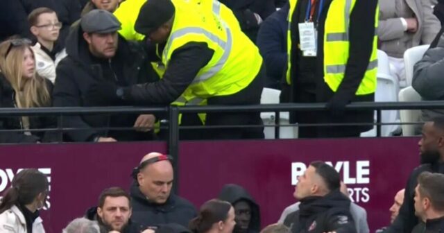 Sunderland sa vyjadril k dráme Granit Xhaka po pozastavení zápasu West Hamu | Futbal | Šport
