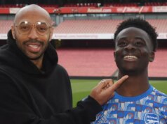 Thierry Henry odhaľuje „brutálnu“ pravdu, ktorú dal Bukayovi Sakovi, aby zmenil kariéru Arsenalu Bukayo Saka bol v impozantnej forme pre Arsenal a Thierry Henry zdôraznil, čo sa zmenilo pre hráča Gunners