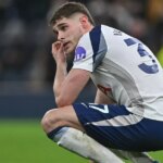 Micky van de Ven bol spájaný s odchodom z Tottenhamu Hotspur