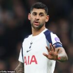 Thomas Frank vyniesol verdikt nad výbušným príspevkom Cristiana Romera na sociálnej sieti po tom, čo sa kapitán Tottenhamu zameral na „klamstvá“ od šéfov – a prezradil, či bude potrestaný