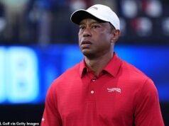Tiger Woods ponúka prekvapivé informácie o svojom zotavení zo siedmej operácie chrbta pred jeho 50. narodeninami Tiger Woods prezradil, že po operácii chrbta dostal povolenie na swing s krátkymi a strednými železami