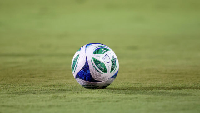 Tigres oficiálne podpísal zmluvu so stredopoliarom Manchestru United
