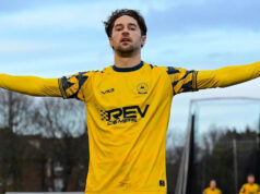 Torquay United sa po víťazstve Hornchurchu dostal na vrchol Torquay United sa po víťazstve Hornchurchu dostal na vrchol