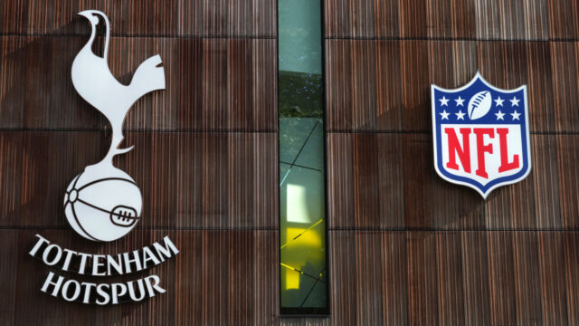 Tottenham medzi ostatnými klubmi monitoruje „elitného“ útočníka 28 000 libier za týždeň, keďže útočné posily sa dostávajú do centra pozornosti
