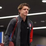Conor Gallagher z Atletica de Madrid prichádza na štadión pred zápasom fázy MD5 Ligy majstrov UEFA 2025/26 medzi Atletico de Madrid a FC Internazionale Milano na Estadio Metropolitano 26. novembra 2025 v Madride v Španielsku.