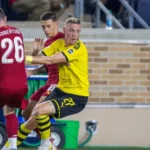 Tottenham rokuje o podpise legendy Liverpoolu Andyho Robertsona