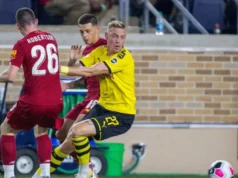 Tottenham rokuje o podpise legendy Liverpoolu Andyho Robertsona Tottenham rokuje o podpise legendy Liverpoolu Andyho Robertsona