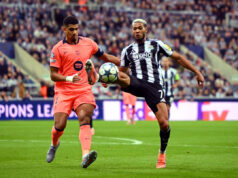 Tréner Barcelony Hansi Flick naznačuje štart Ronalda Arauja proti Realu Oviedo Tréner Barcelony Hansi Flick naznačuje štart Ronalda Arauja proti Realu Oviedo