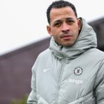 Liam Rosenior pred tréningom Chelsea