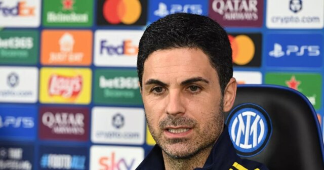   Tréner Arsenalu Mikel Arteta sa zúčastňuje tlačovej konferencie na San Siro