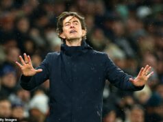 Trik Thomasa Franka pred zápasom urobil pre Tottenham proti Dortmundu zázraky – a jeho rozhodnutie naštvať Mathysa Tela sa osvedčilo na mieste, píše MATT BARLOW Tottenham Thomasa Franka mal proti Borussii Dortmund šťastie, ale šéf pod tlakom stál pevne a robil odvážne rozhodnutia