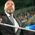 Triple H možno nenápadne unikol výsledok zápasu Main Eventu WWE Saturday Night