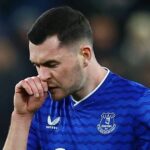 Trojslovná reakcia Michaela Keana na kontroverznú červenú kartu Evertonu vs Wolves | Futbal | Šport