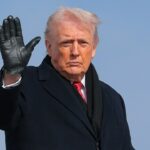 Trump sa zúčastňuje univerzitného futbalového národného šampionátu