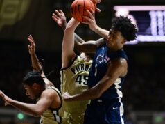 UCLA hľadá vzácne víťazstvo na ceste proti divokému štátu Penn Basketbal NCAA: Penn State v Purdue