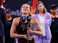 Ukrajinský Kosťuk obhajuje „vedomú voľbu“ hovoriť o vojne Download app from appStore