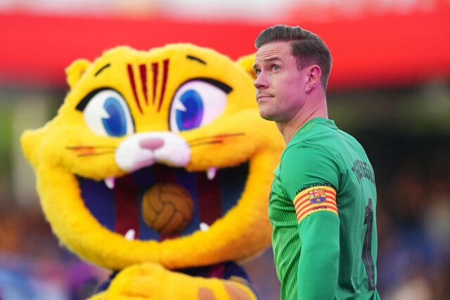 🩻 Úľava pre ter Stegena: najnovšie o jeho možnom zranení kolena
